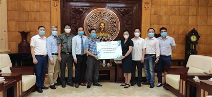 Airtech Thế Long trao tặng thiết bị phòng chống dịch cho UBND tỉnh Bắc Giang