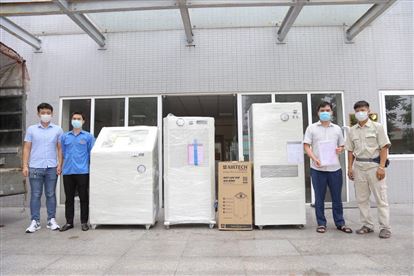 AIRTECH THẾ LONG tiếp sức tuyến đầu - trao tặng gói thiết bị chống dịch cho Bệnh viện đa khoa Đức Giang