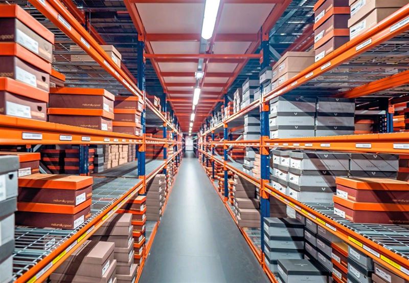 Giá kệ trung tải dài